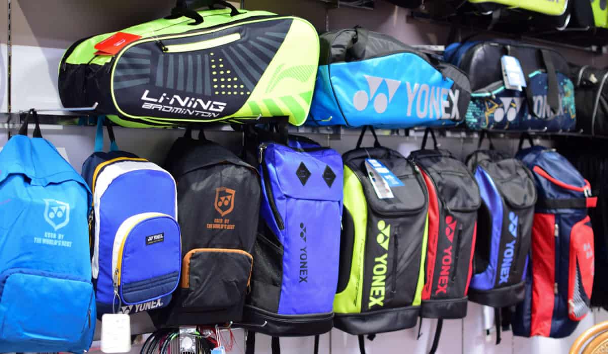 Best Badminton Bag of 2020: A Shuttler's Guide to Gear Toting